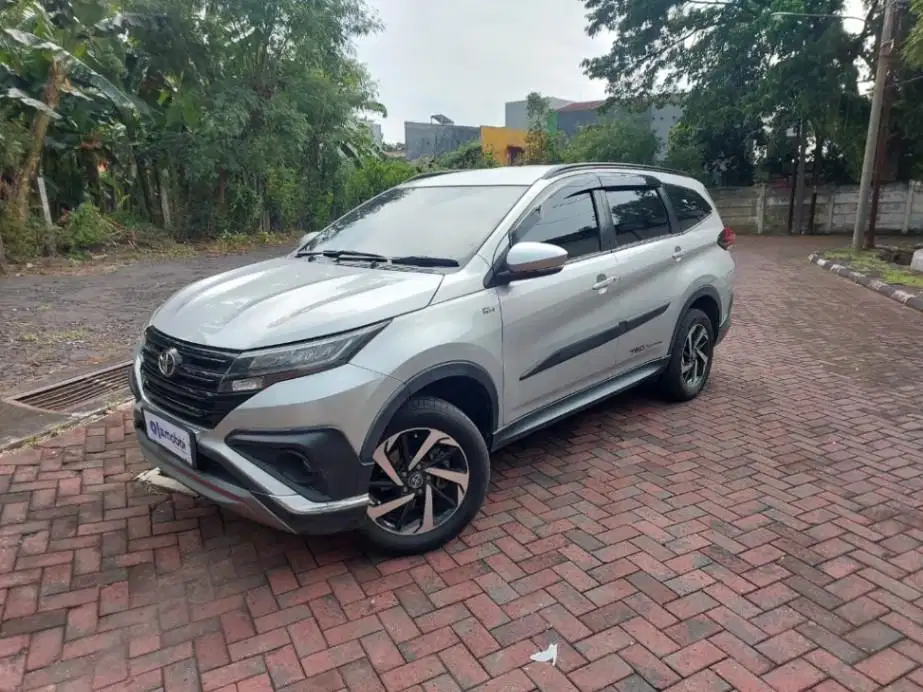 DP MURAH Rush 1.5 G Bensin Matic 2019 Silver ADX