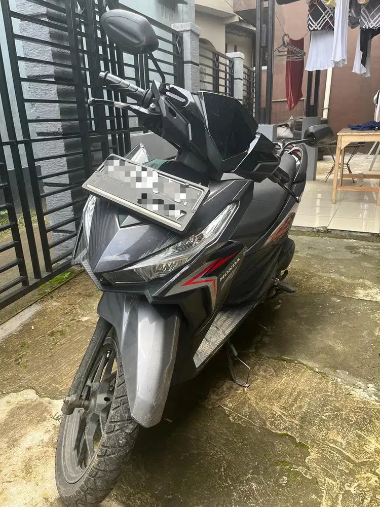 Honda Vario 125 - JUAL CEPAT, SURAT LENGKAP, HARGA NEGO DITEMPAT