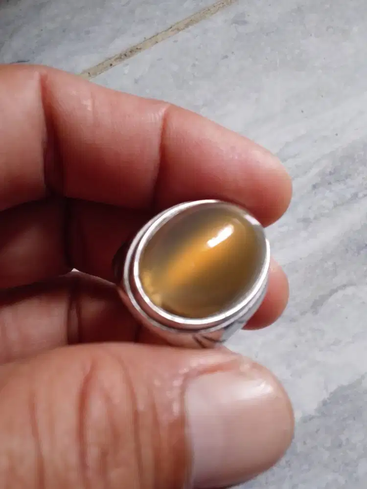 Batu cincin anggur lawas giwang cat eye