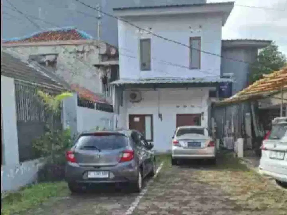 RUMAH SEWA HAJINAWI KEBAYORAN BARU JAKARTA SELATAN