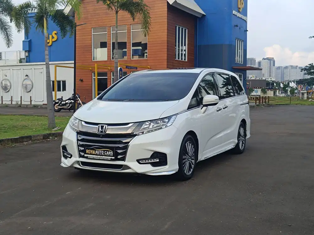 Honda Odyssey 2.4 E AT 2019 KONDISI MOBIL BAGUS SIAP PAKAI