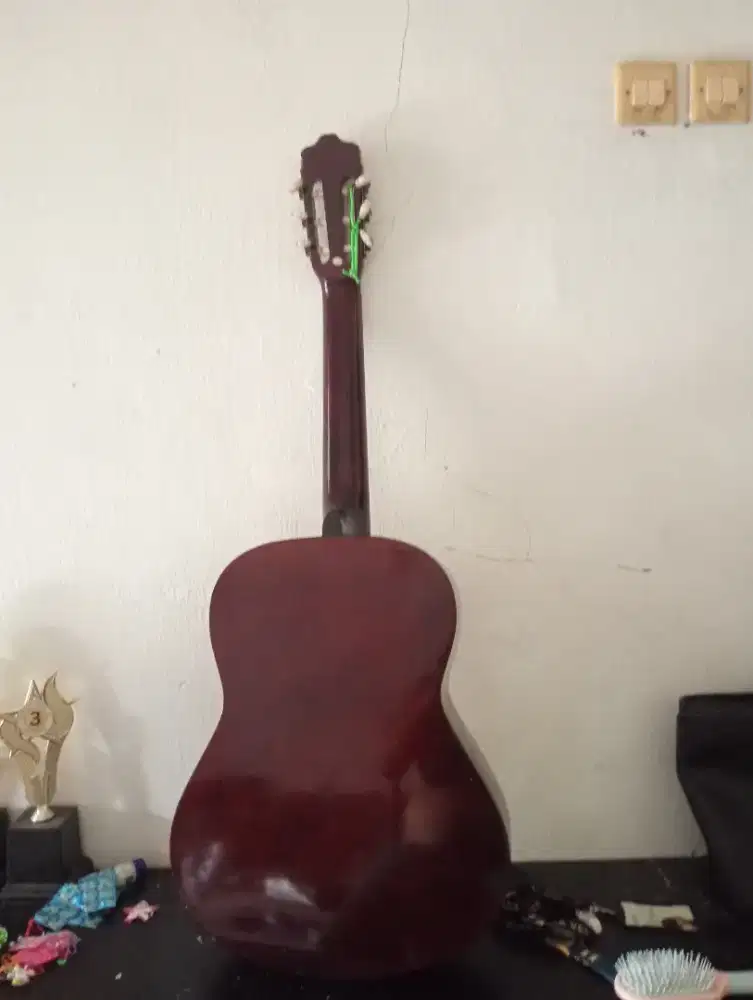 Jual Gitar Merek Espanola