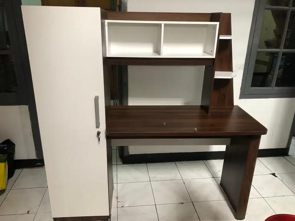 DIJUAL MEJA BELAJAR + LEMARI RAK FULL SET