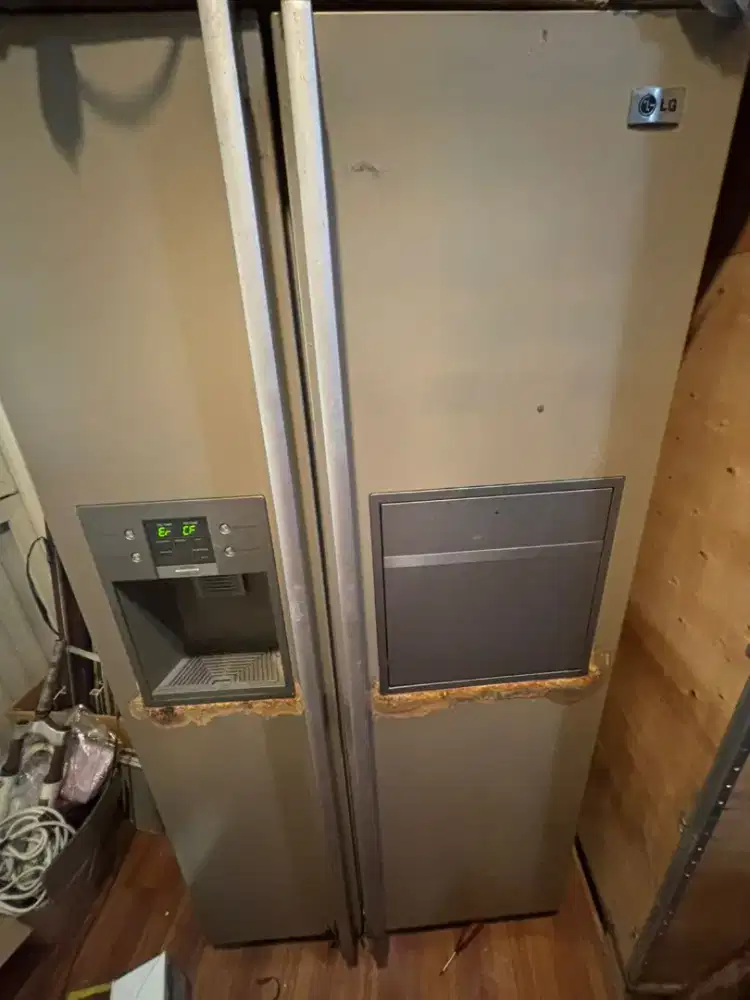 Kulkas 2 pintu LG  minus