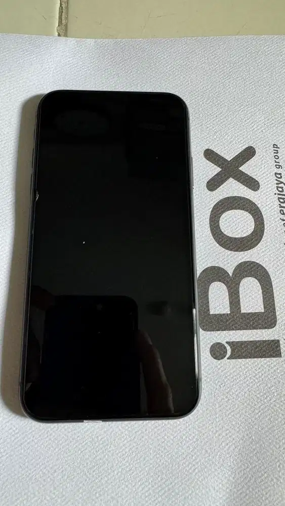 Dijual Iphone 11 128gb ex-ibox