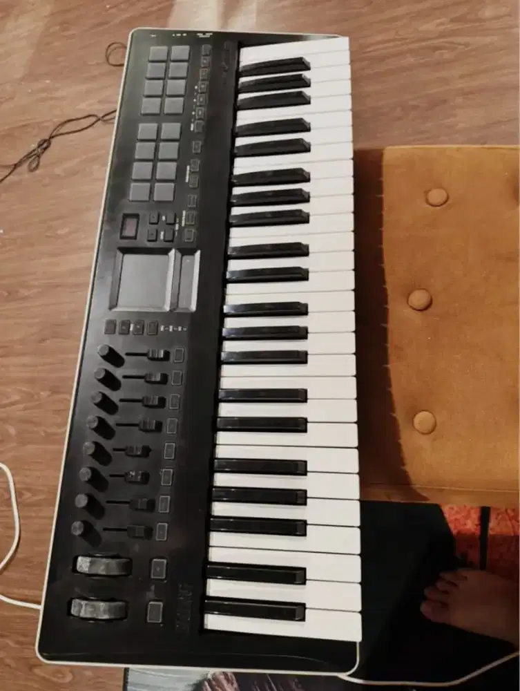 Synthesizer KORG TAKTILE 49