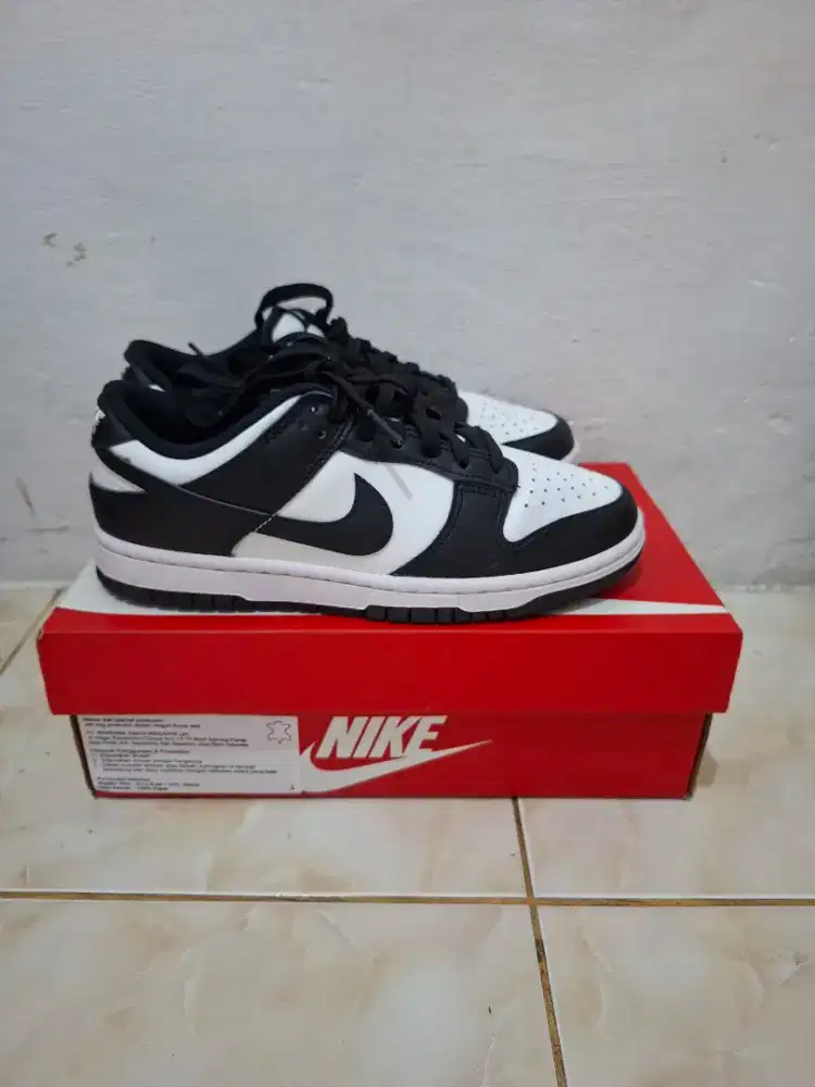 Sepatu Nike Dunk Low black