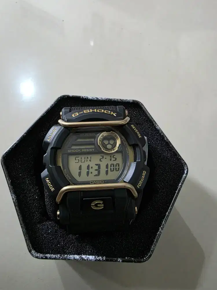 G-Shock GD-400gb-1B2DG