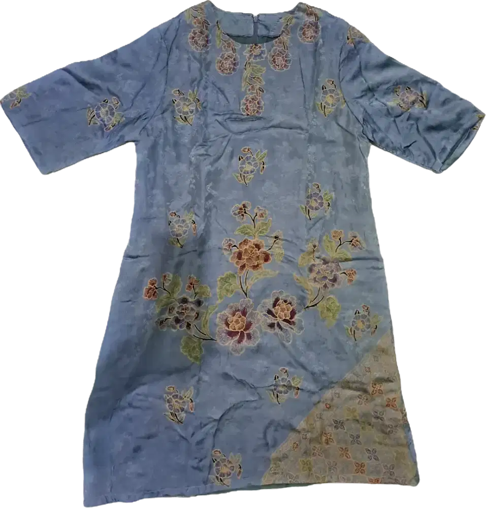 Gamis biru corak kembang cakep