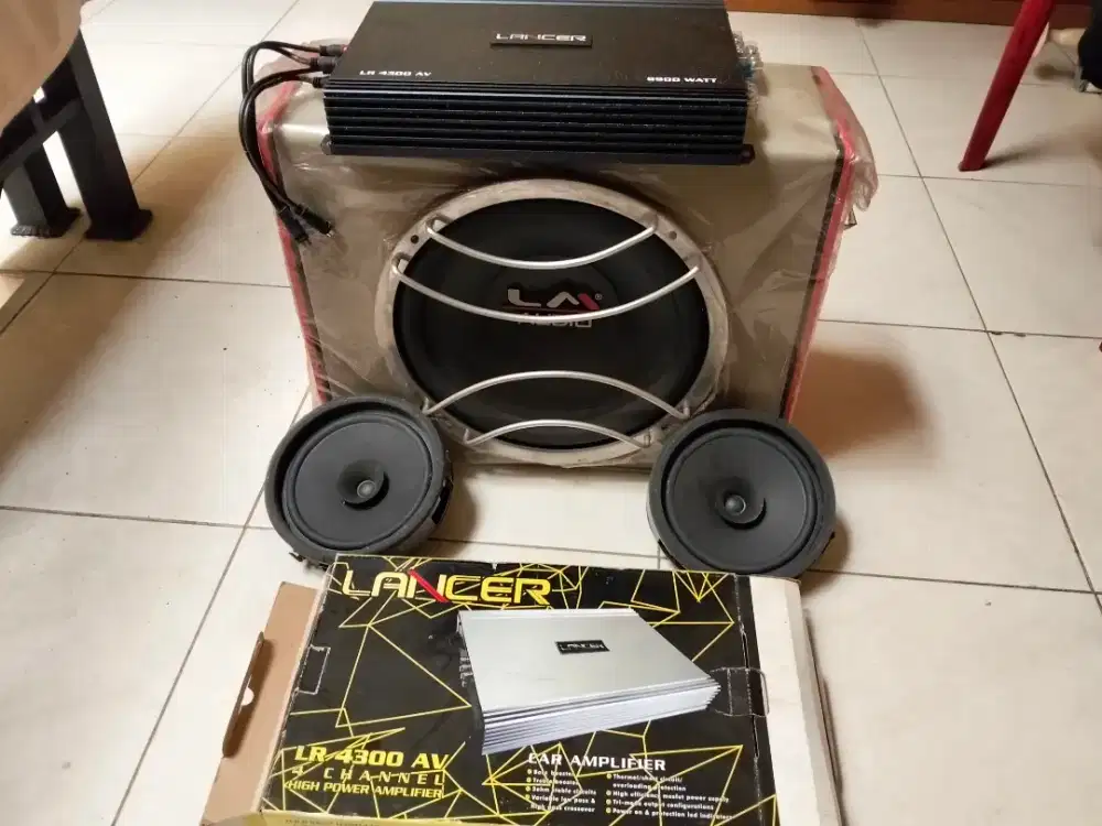 Dijual power amplifier mobil dan subwover speaker