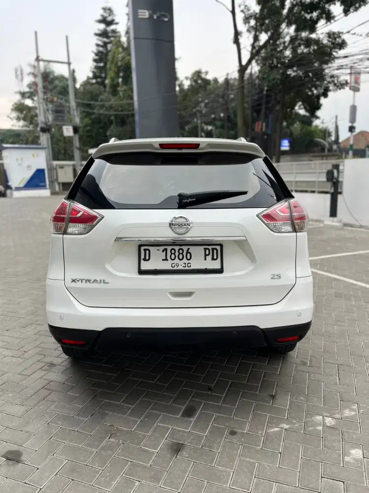 Nissan X-Trail 2015 Bensin