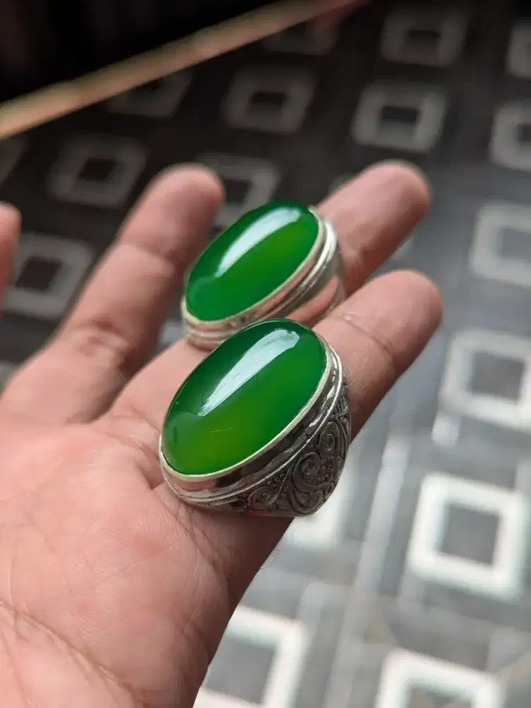 Batu ijo chalsedony daun pisang jumbo