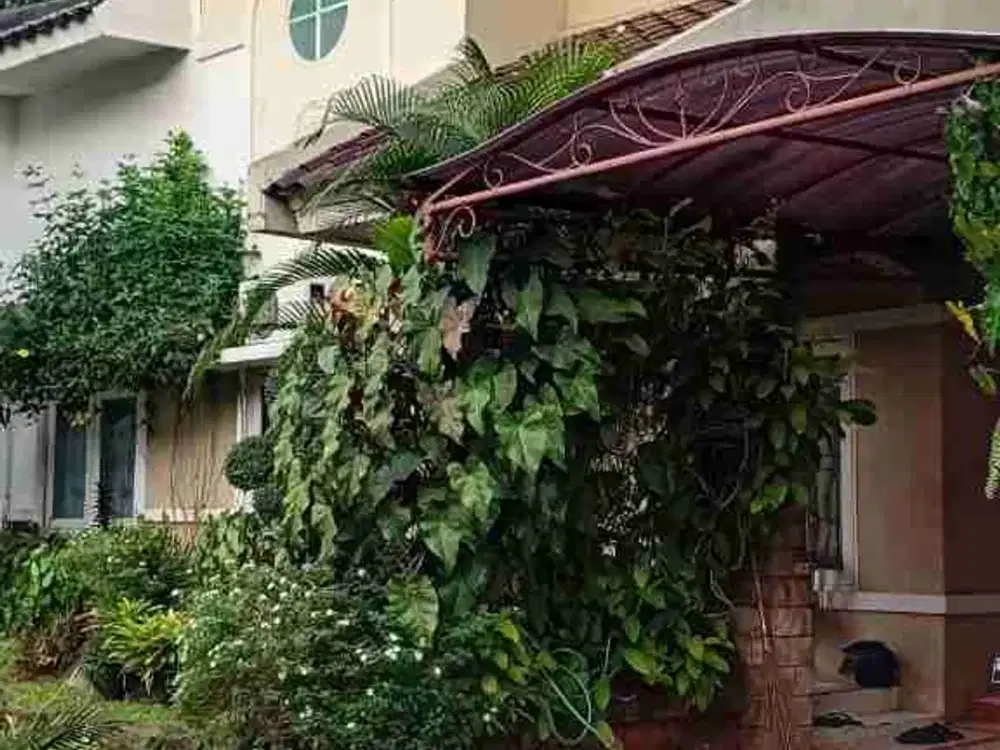 Dijual Rumah lokasi strategis di Bintaro Sektor 9