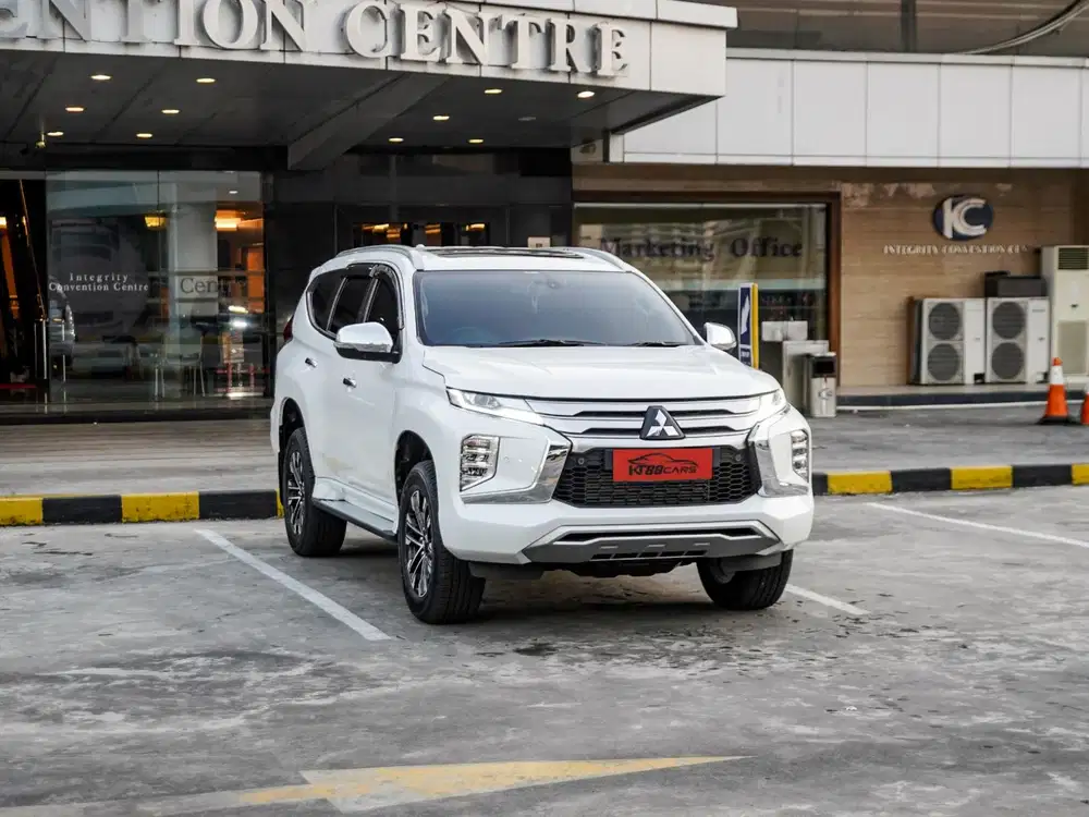 MITSUBISHI PAJERO DAKAR  4x2 at sunroof 2023