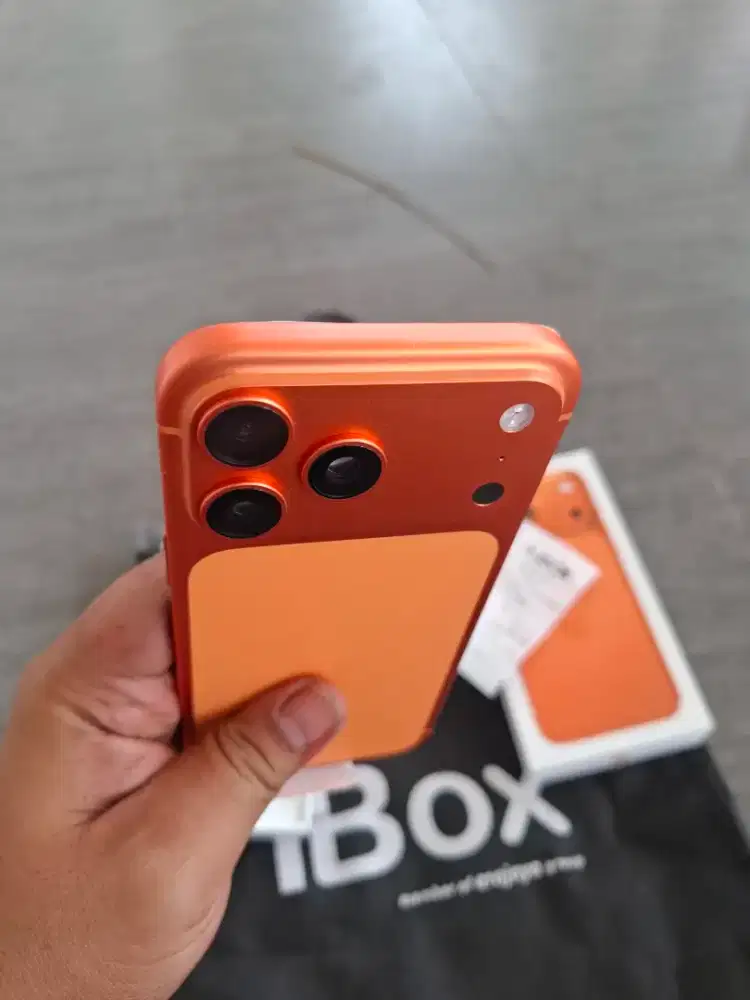 Iphone 17 promax 512gb orange ibox like new