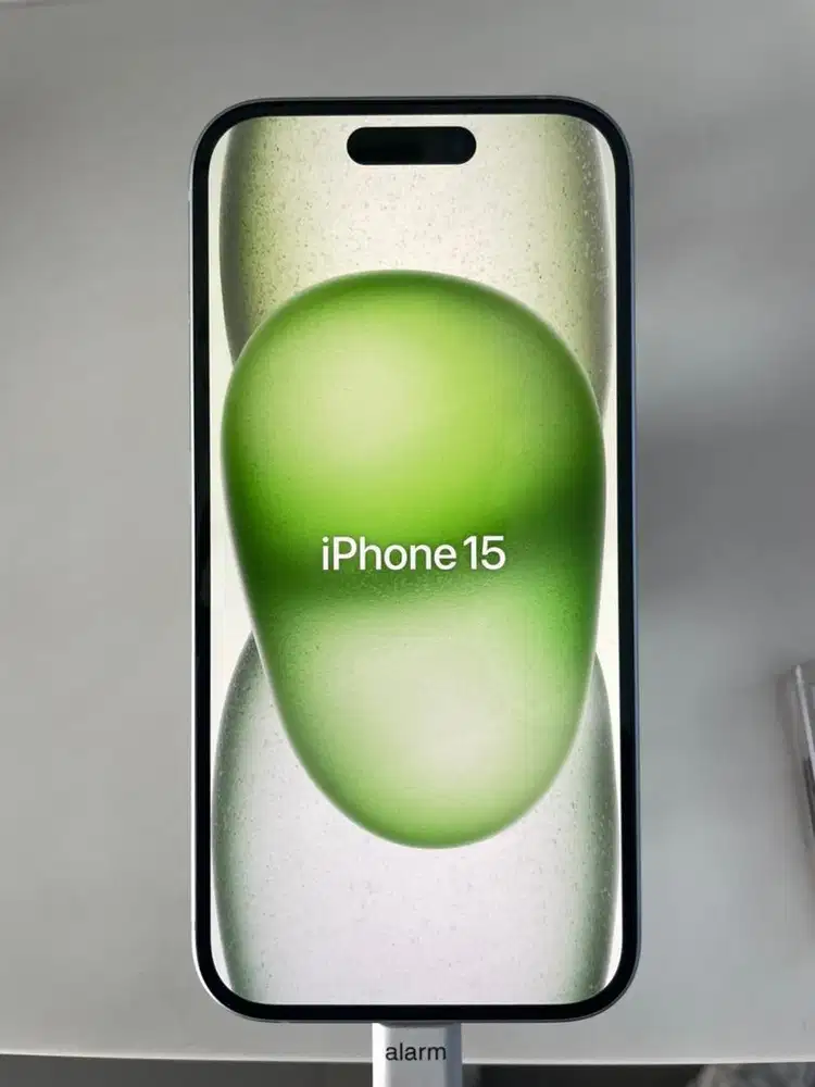 (BNIB) APPLE IPHONE 15 128GB