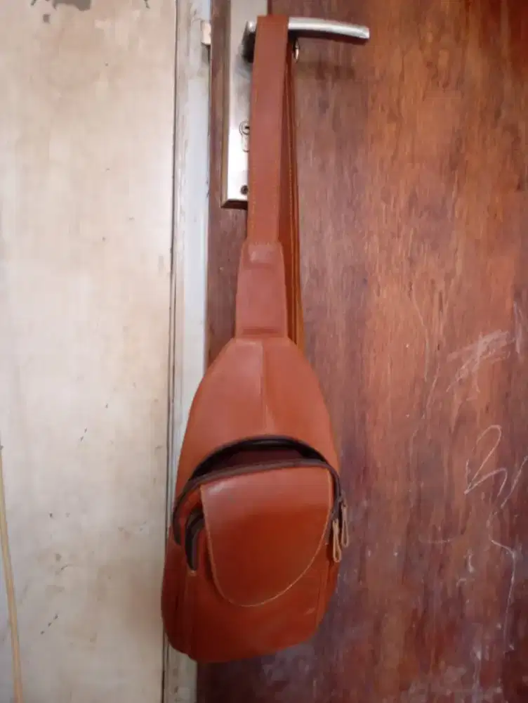 Tas Selempang Dada Kulit Sapi Asli Garut