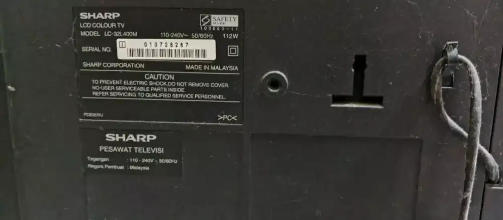 Dijual Sharp LCD Colour TV LC-32L400M