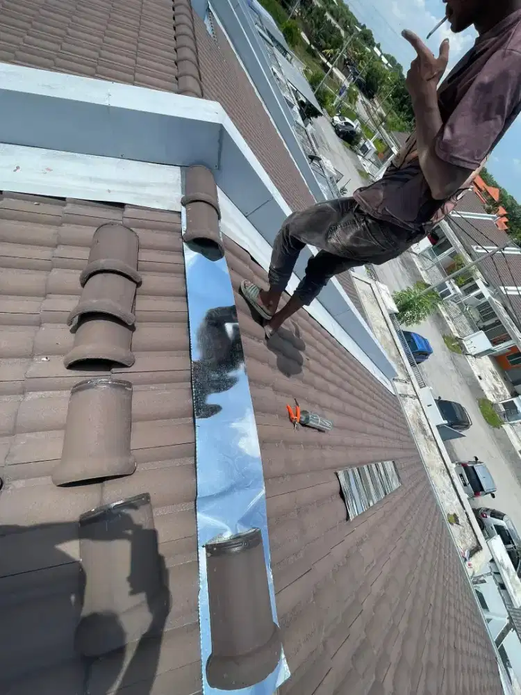 Tukang Atap Bocor dan Renovasi rumah