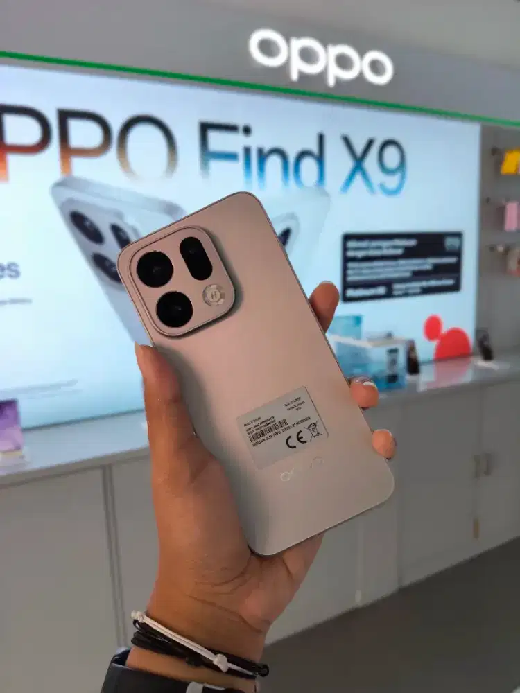 OPPO FIND X9 Baru Segel – Promo Tebus Murah Provider / Aksesoris