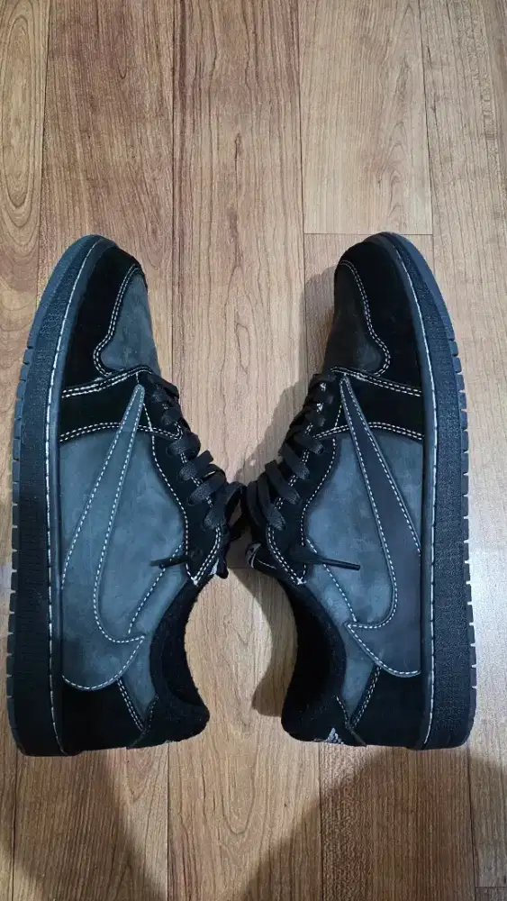 Jordan 1 low travis black phantom size 47.5