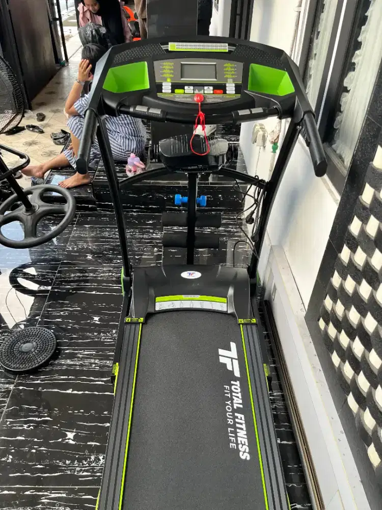 Treadmill elektrik multi fungsi stok ready di toko