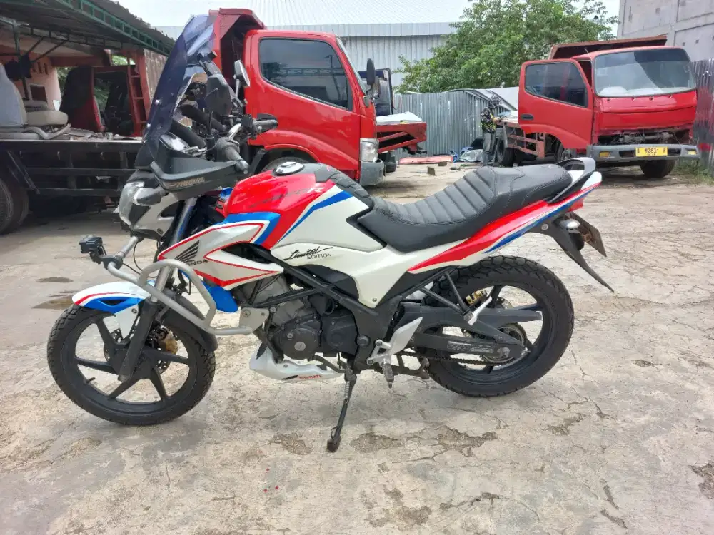 Honda model Touring CB 150 antik siap mudik