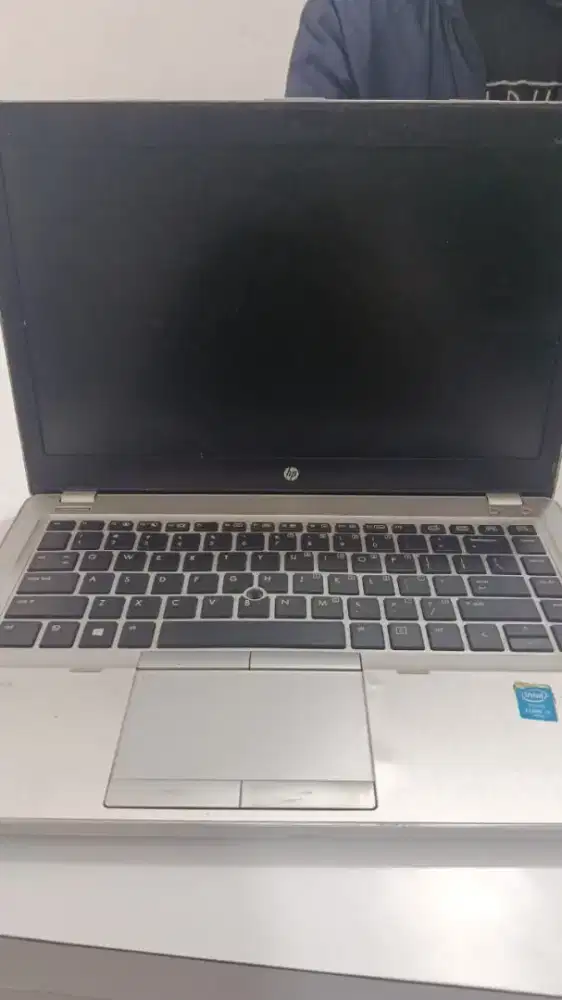 Laptop HP Folio 9480m Mati