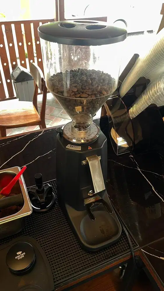 Grinder Latina DX60-M2