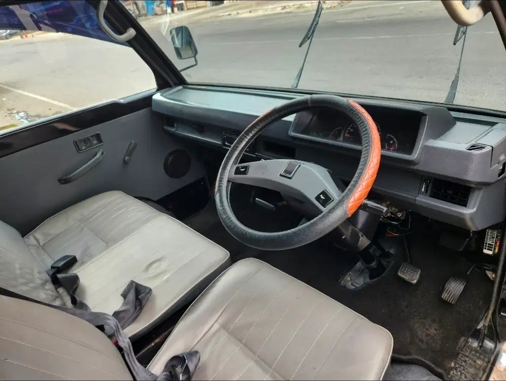 Mitsubishi L300 solar pickup 2022 pemakaian 2023