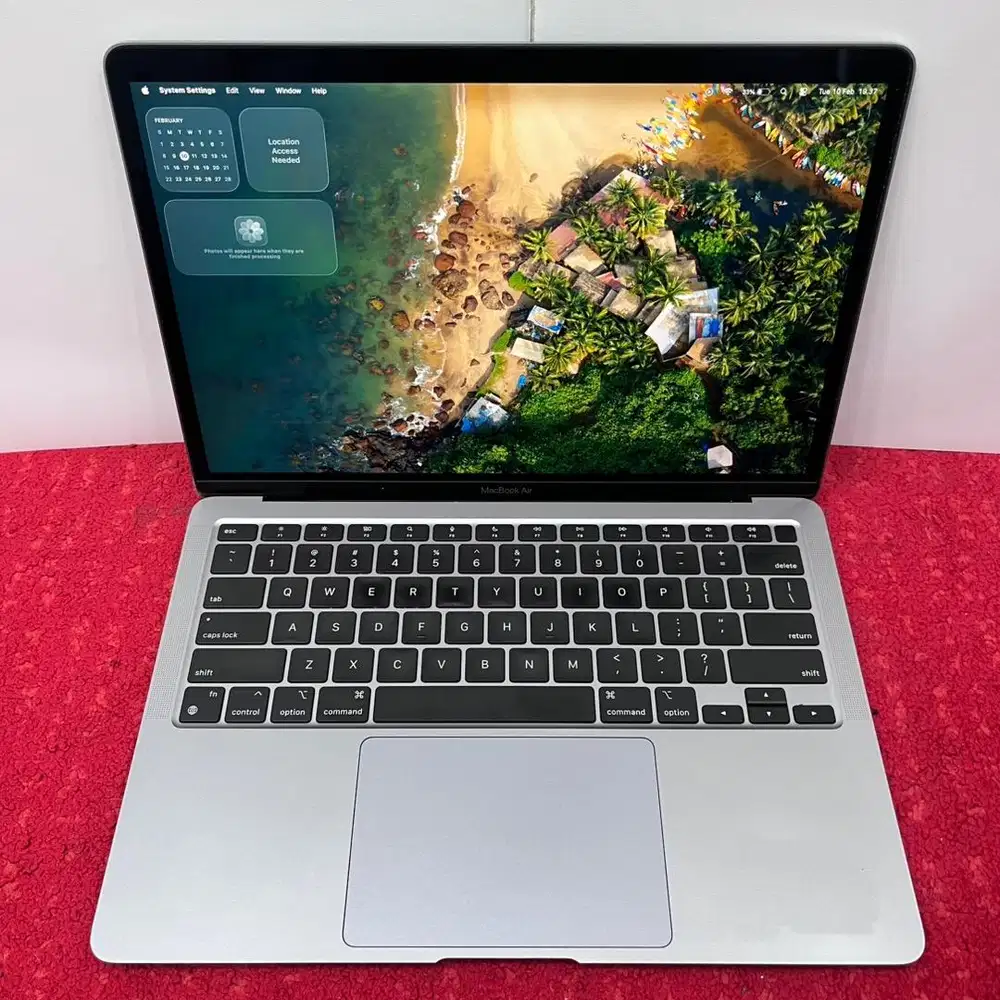 Macbook Air 13 inch Retina,2020 M1 8/256 GB