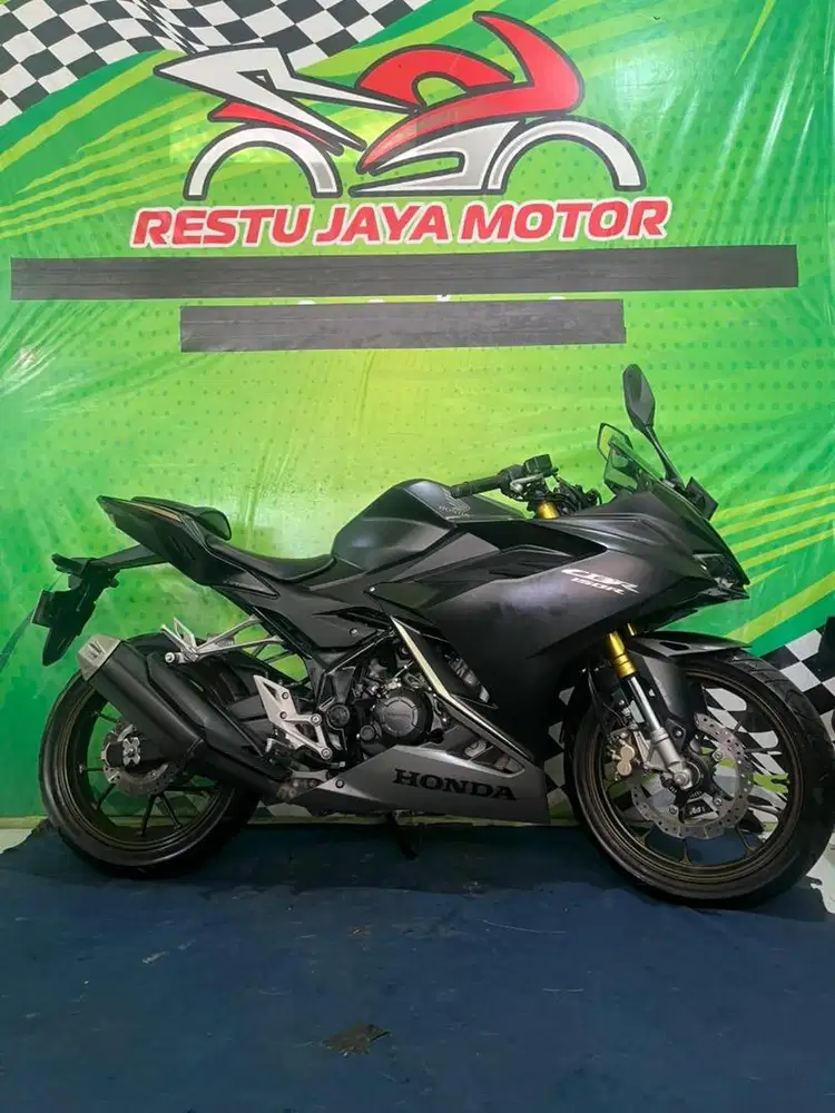 CBR 150 R th 2023 kredit DP 500rb#rjm