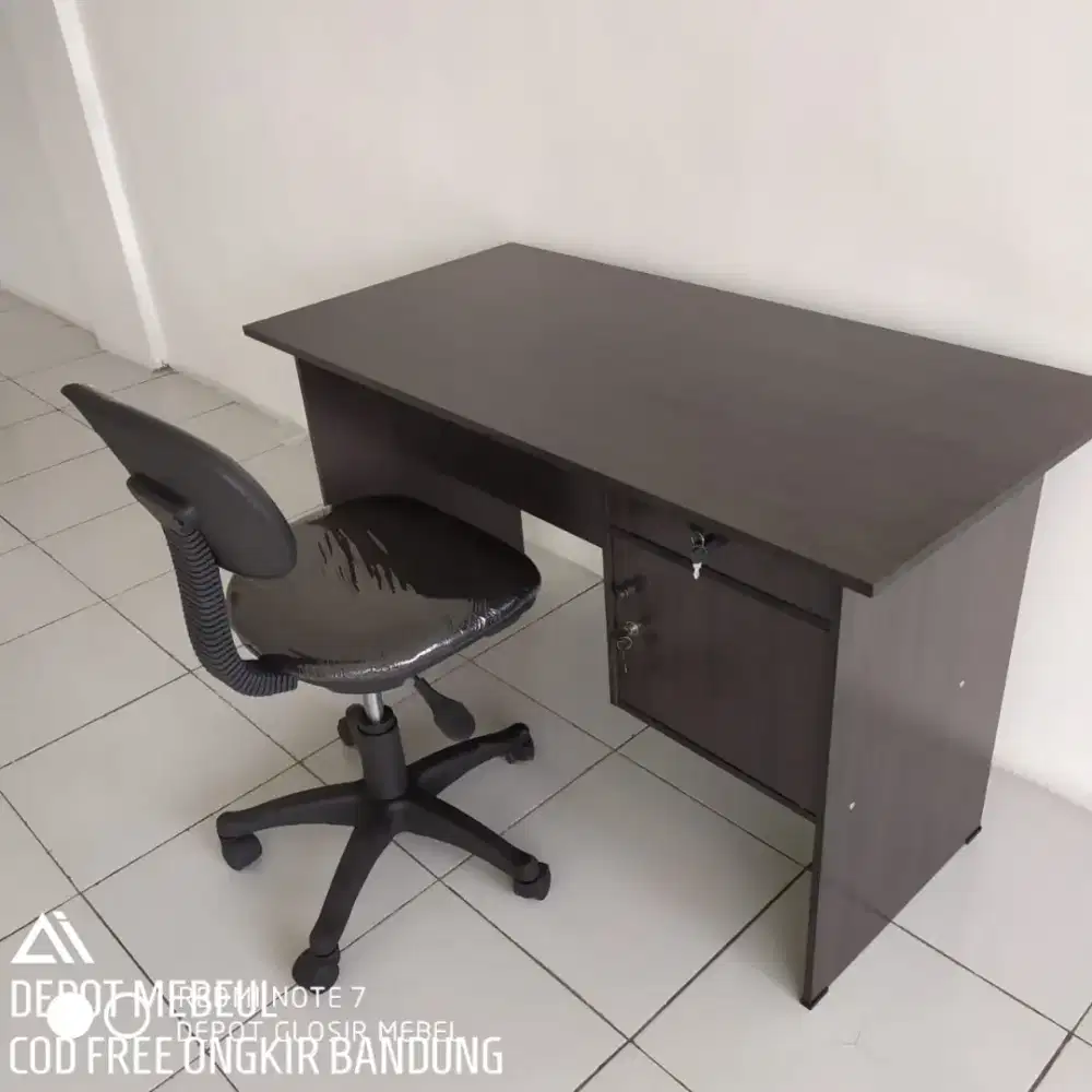 PAKET MEJA TULIS + KURSI