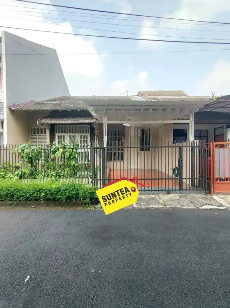 Dijual rumah Lokasi Strategis di Kenari Bintaro Sektor 2