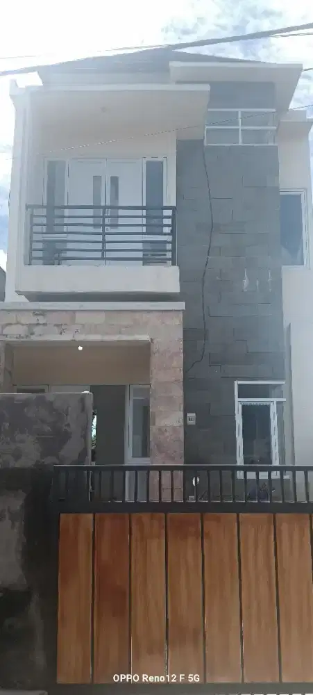 Disewakan rumah di tedung Gianyar