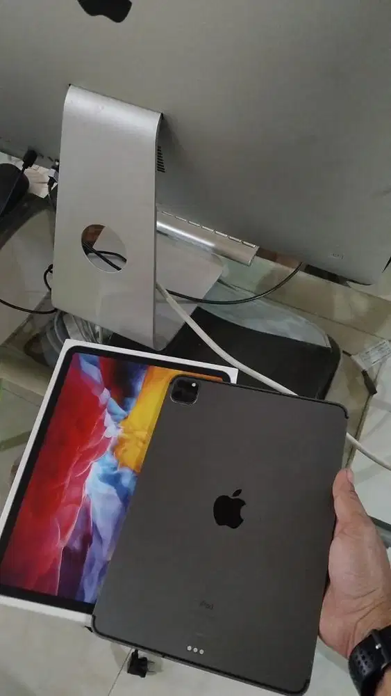 JUAL IPAD 11 PRO GEN 2 128G WIFI + CELL