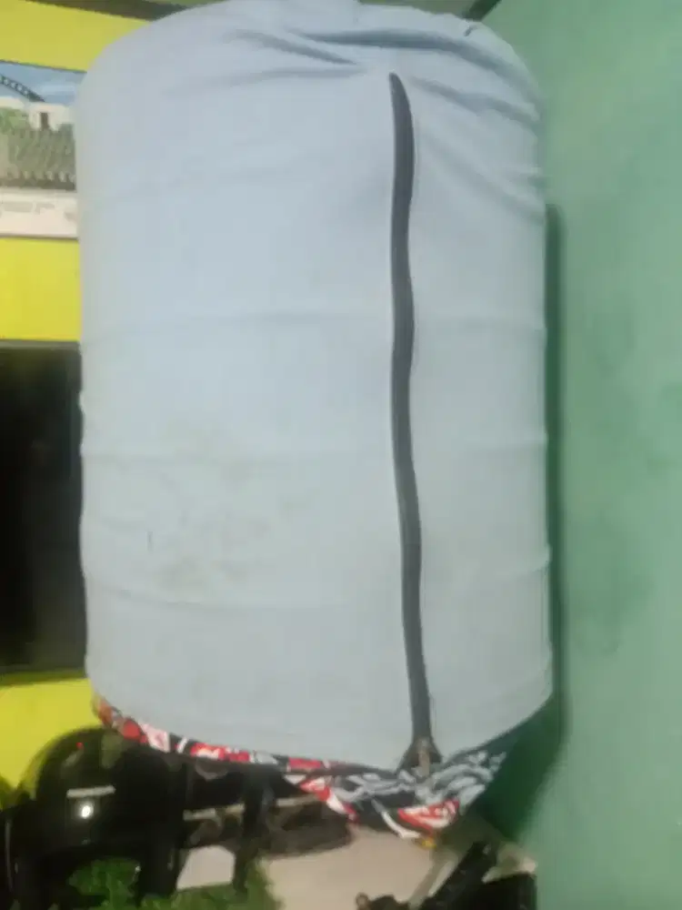 Murai batu trotol jantan, mines ringan fulset