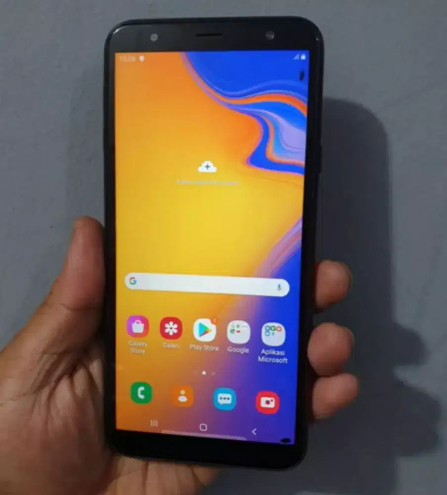 Samsung Galaxy J4 plus Duos,Dua Kartu,Mulus,Lengkap