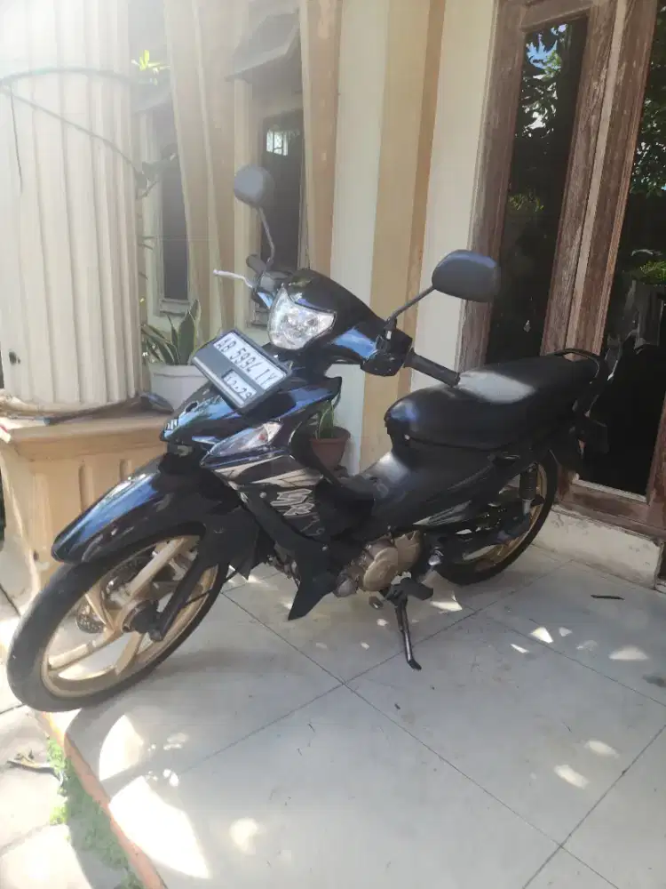 Titan SR hitam velg cw 2014 apik gbm