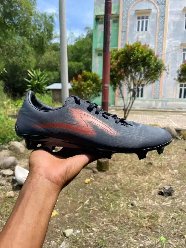 Sepatu futsal mini soccer