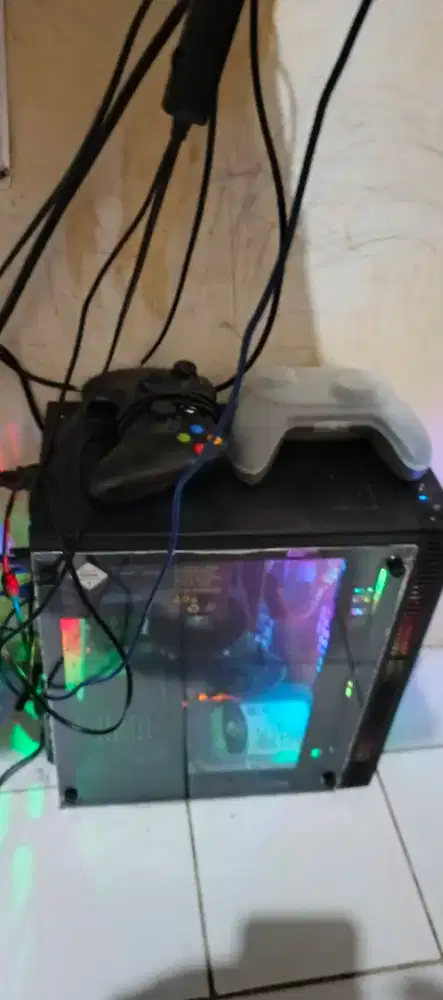 Desktop - K9GHUSP RAM 16.0GB (13.9GB Usable)