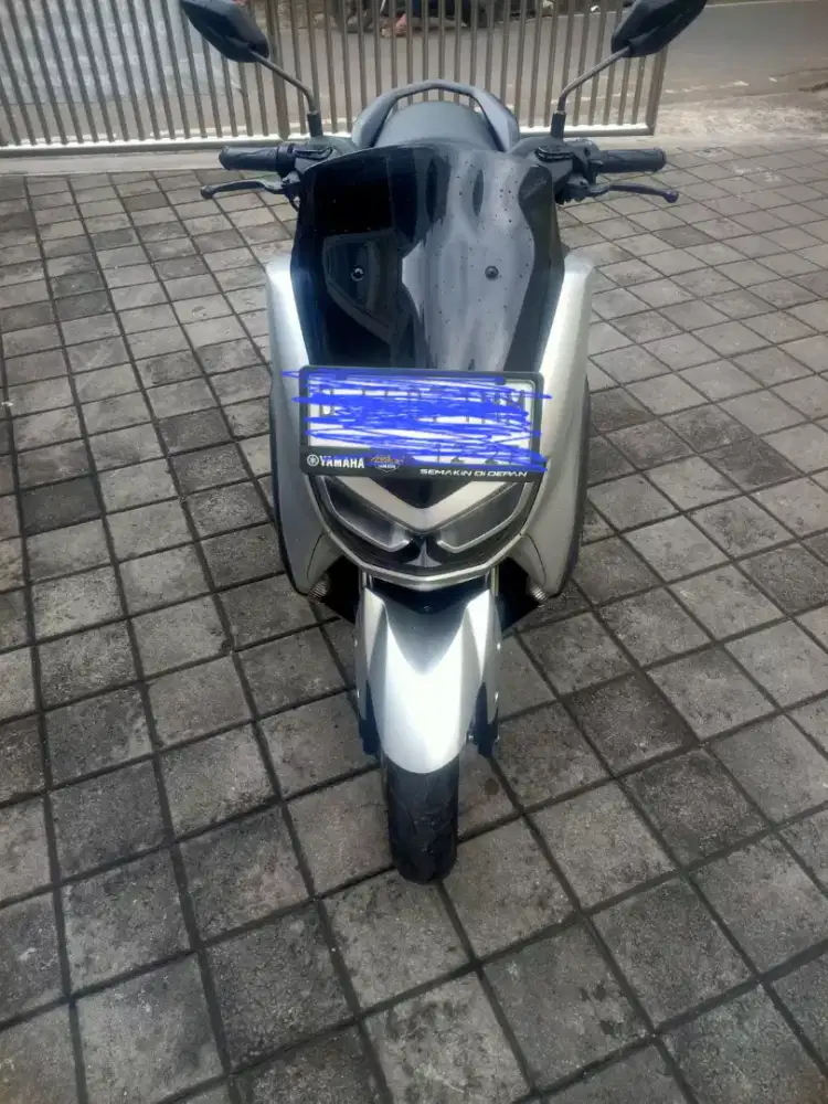 Nmax Abs Connectif 2022