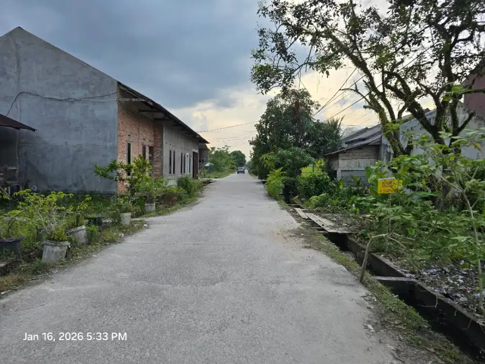 Dijual tanah strategis, posisi hook, taman karya panam