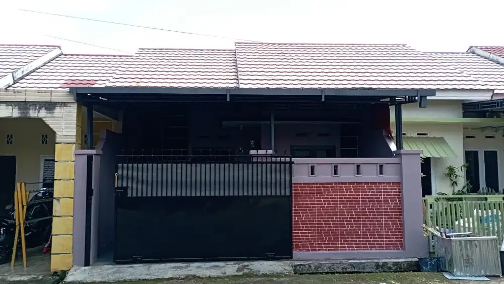 Dijual Rumah Siap Huni Beserta Isinya