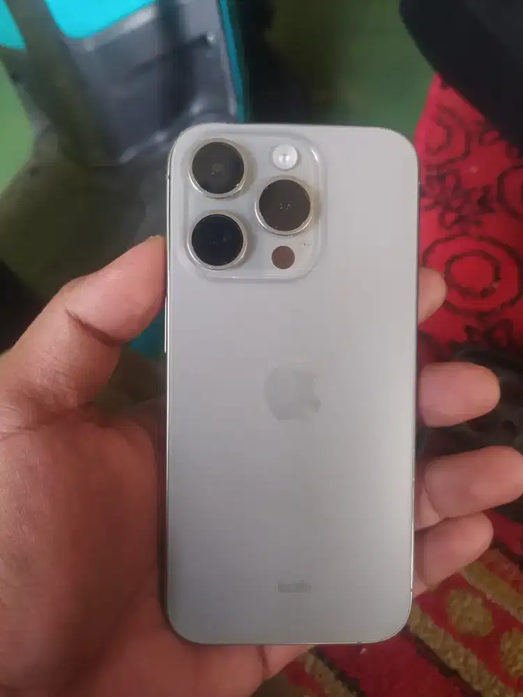 iPhone 15 Pro 128 GB iBox