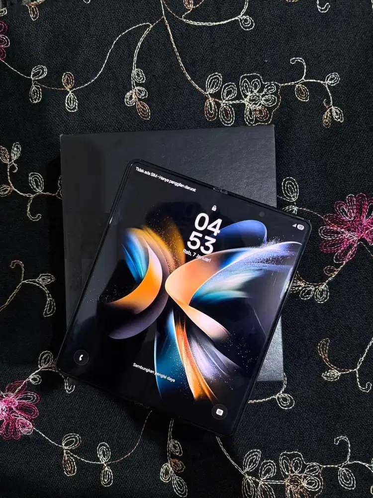 samsung galaxy z fold 4 ram 12/256