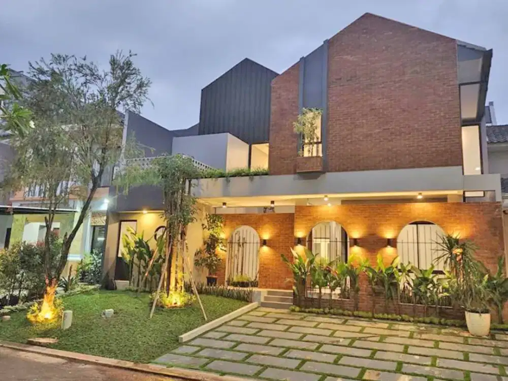 Rumah Exclusive 3 Lantai The Green BSD City Serpong Tangerang