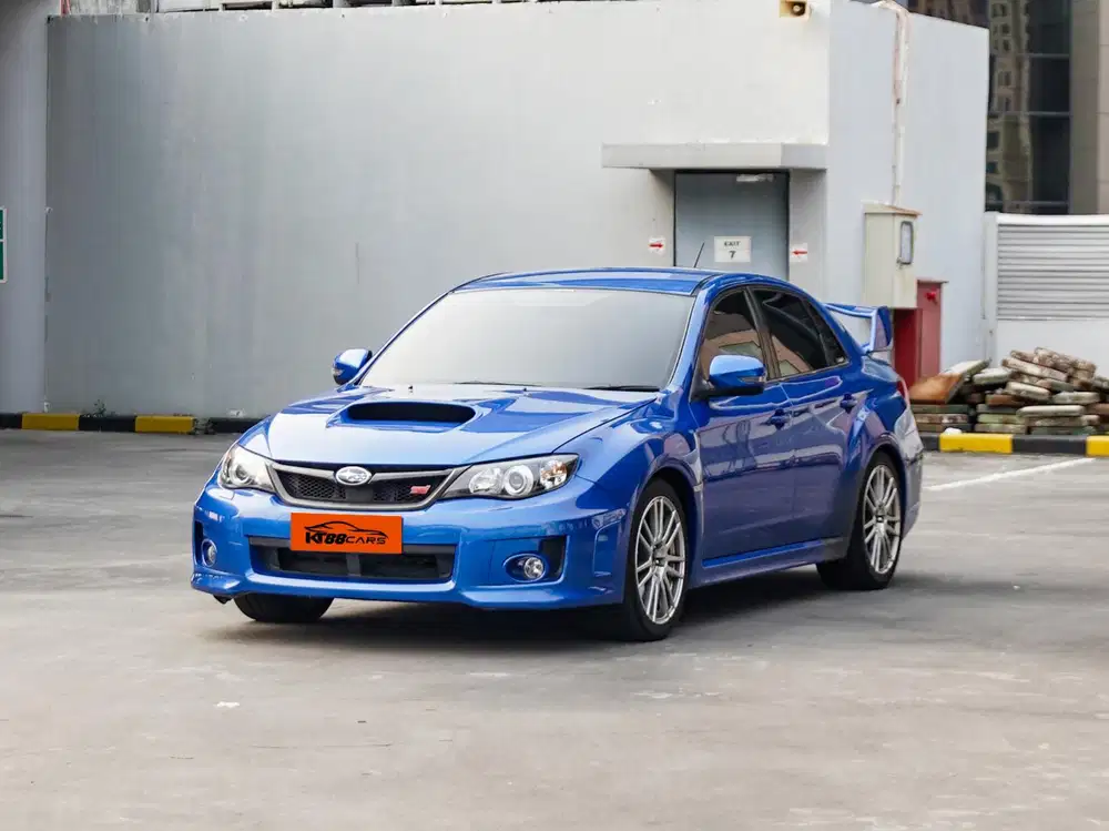 Subaru WRX STI UK-Spec 2.5 AT AWD 2013