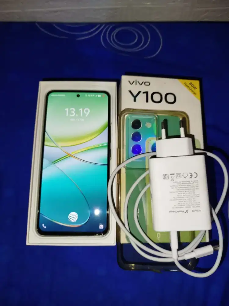Vivo Y100 8/256gb Fullset