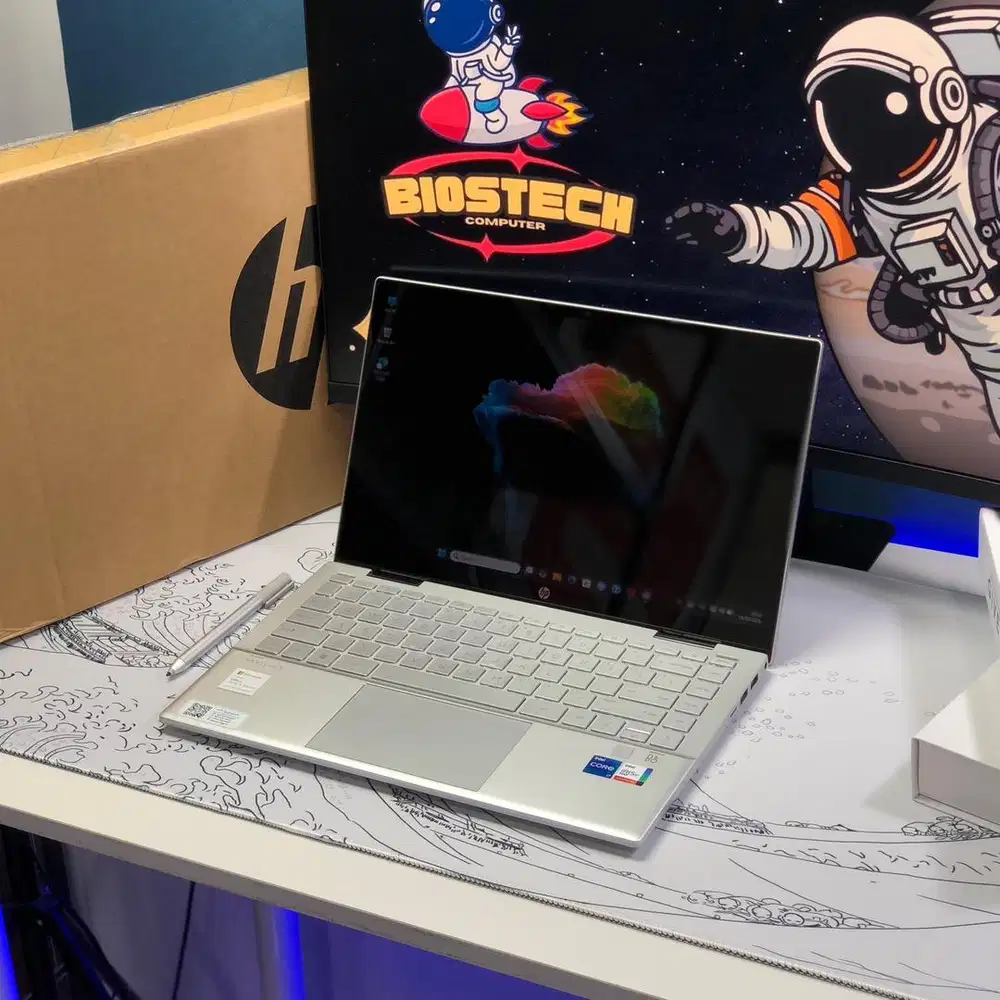 HP PAVILLION X360 14 INTEL CORE i7 GEN11 IRis Xe Graphis RAM 8GB